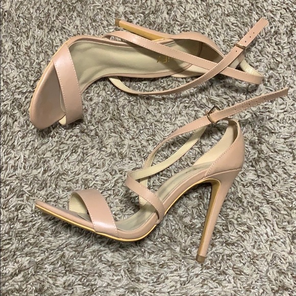 Shoes - Picture 2 of 2